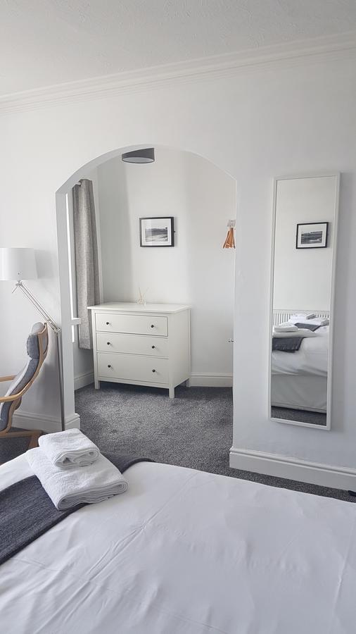 Glan-Neigr Bar Hotel Rhosneigr Eksteriør billede