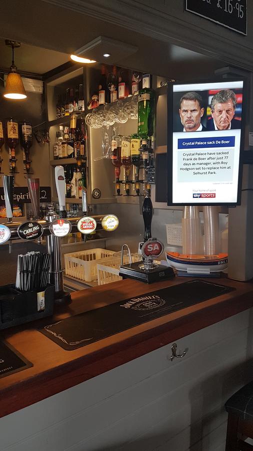 Glan-Neigr Bar Hotel Rhosneigr Eksteriør billede