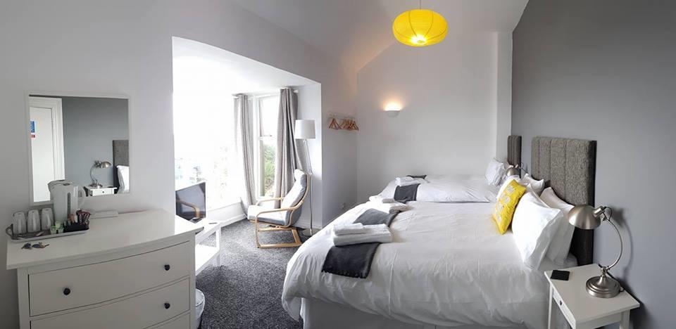 Glan-Neigr Bar Hotel Rhosneigr Eksteriør billede