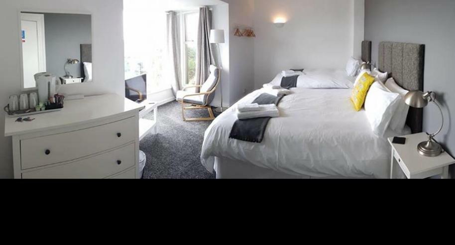 Glan-Neigr Bar Hotel Rhosneigr Eksteriør billede